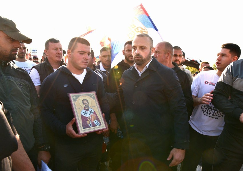 Doček Srba sa KiM na Petlovom brdu