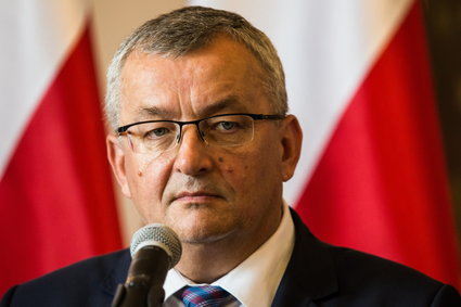 Minister infrastruktury: pieniądze wydawane na Krajowy Program Kolejowy zostają w Polsce