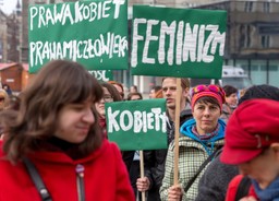 "Przeciwko przemocy władzy". Ulicami polskich miast przeszły manify