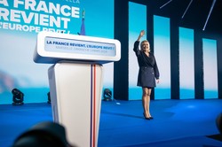 Zmiana wizerunku Frontu Narodowego Marine Le Pen. Mimo rebrandingu Zjednoczenie Narodowe nadal jest partią faszyzującą i jawnie prorosyjską