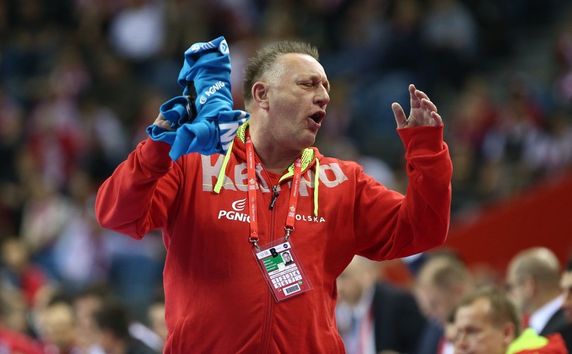 Trener reprezentacji Polski Michael Biegler podczas meczu grupy A mistrzostw Europy piłkarzy ręcznych z Serbią