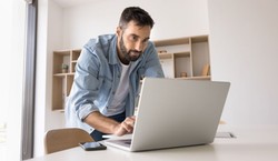 25 tys. zł na rękę dla osób po studiach. Takiej rekrutacji nie było od siedmiu lat