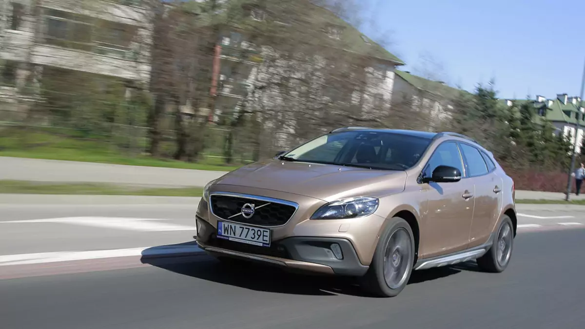 Test Volvo V40 Cross Country: nie kombi, ale fajne