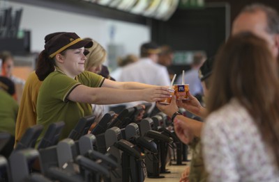 Młodzi, wykształceni, na emigracji, czyli hiszpańskie stracone pokolenie