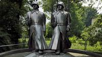 Dąbrowa Górnicza: wstrzymano prace przy rozbiórce pomnika żołnierzy Armii Czerwonej