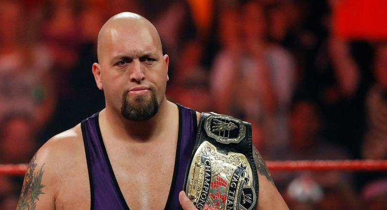 Big Show's Cable Fly Workout Routine Is Impressive
