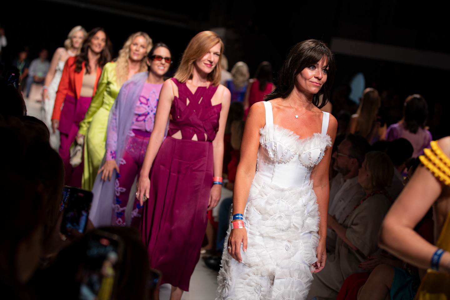Juhász Anna irodalmár a Viktória Varga bemutatóján a BCEFW-n