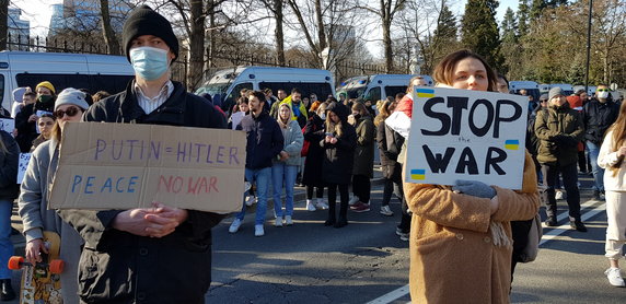 Protest przed Ambasadą Rosji w Warszawie