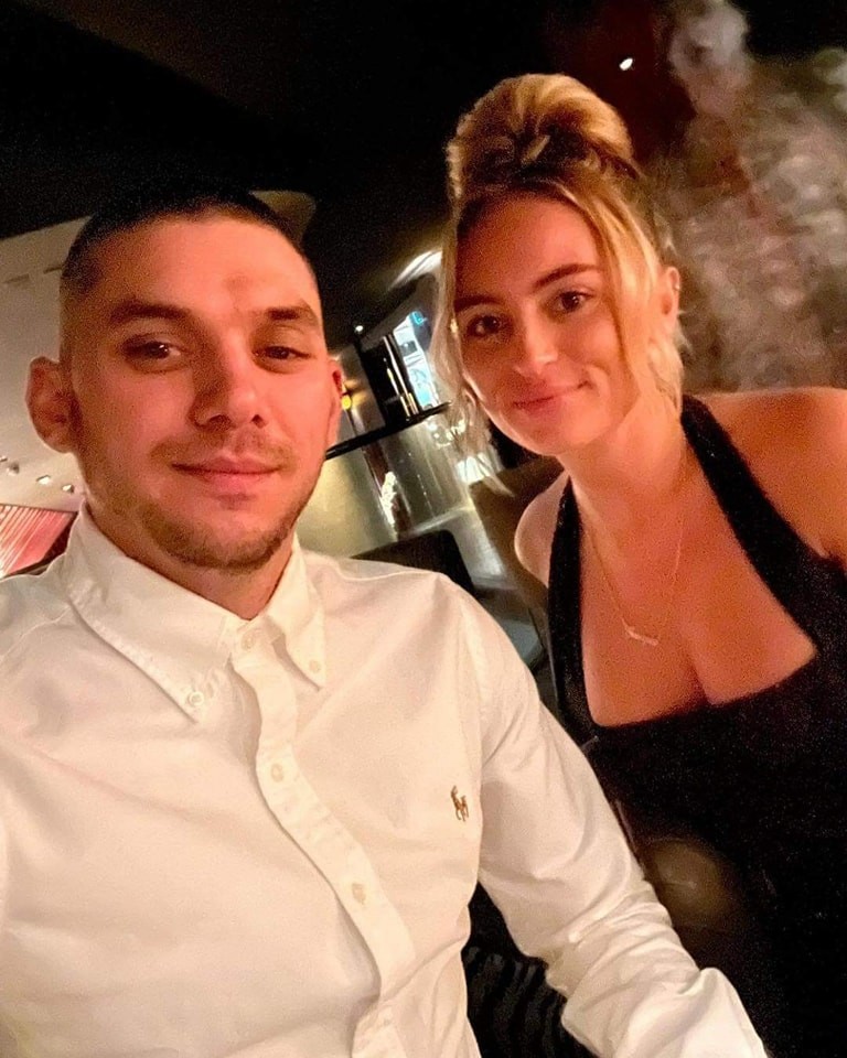 Fotografia vydesila aj čašníčky a manažéra reštaurácie. 