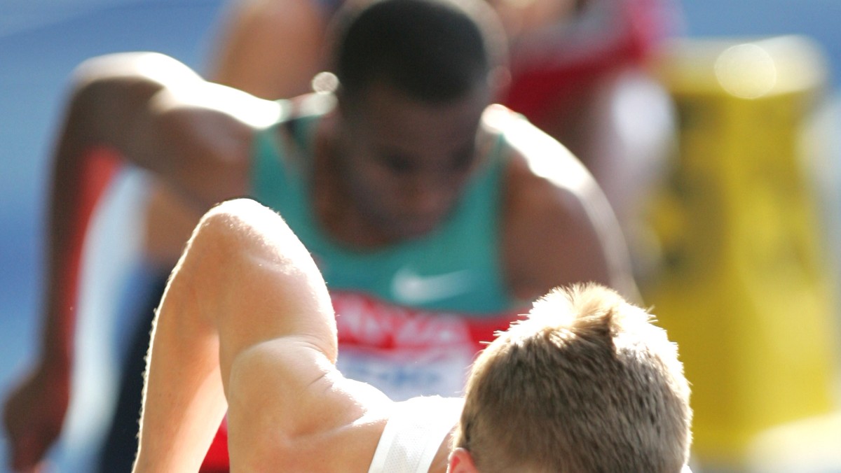 Reprezentacja Polski w biegu sztafetowym 4x100 m zajęła 3. miejsce podczas zawodów Diamentowej Ligi w Paryżu. Najniższe miejsce na podium wywalczył również Łukasz Michalski w skoku o tyczce oraz Marcin Lewandowski na 800 metrów, a Tomasz Szymkowiak zajął 8. miejsce w biegu na 3000 metrów z przeszkodami, ustanawiając nowy rekord życiowy.