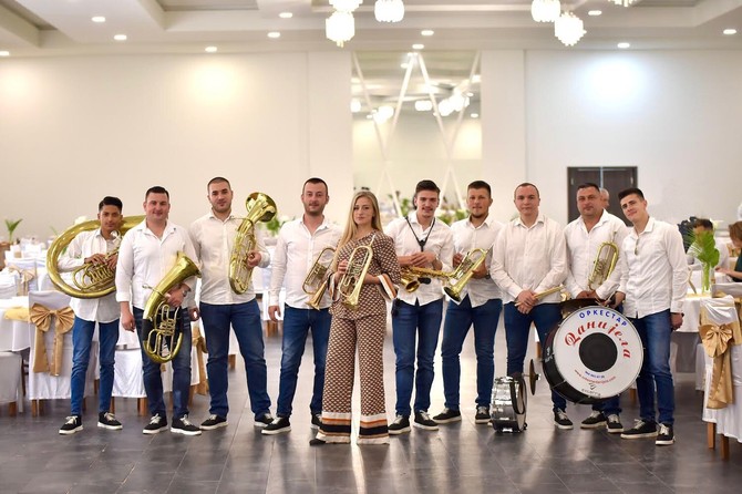 Danijelu Veselinović- su prozvali "trubačka princeza" - što je i ostala