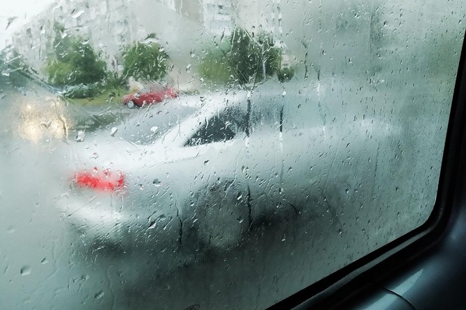 Ovako se nikad neče stvoriti kondenzacija na prozoru automobila