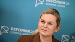 rewolucja w szkołach od września? nowacka zapowiada twardy zakaz