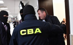 Sąd podtrzymał decyzję o areszcie dla Gawłowskiego. Giertych: Postanowienie głęboko niesłuszne