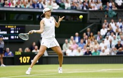 Zobacz, ile Świątek i Hurkacz zarobili na Wimbledonie. Kwoty robią wrażenie