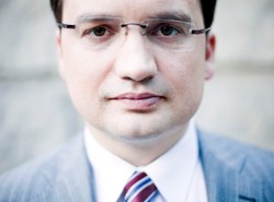 10 tys. zł kary dla Ziobro za brak podpisu?