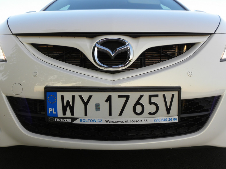 Mazda 6: czy jeździ tak dobrze, jak wygląda?