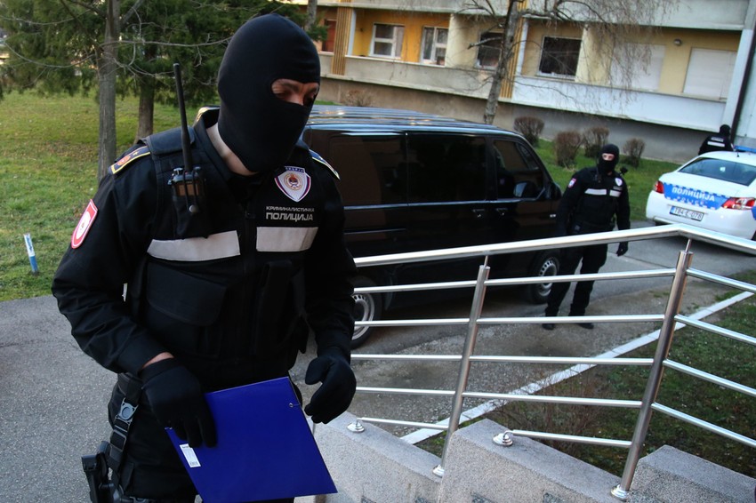 Policija hapsi lopove ali odmah budu pušteni na slobodu 