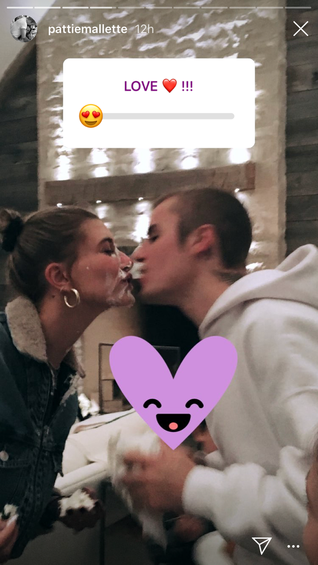 Justin Bieber úgy ünnepelte a felesége, Hailey Baldwin szülinapját, hogy egy tortát nyomott a képébe