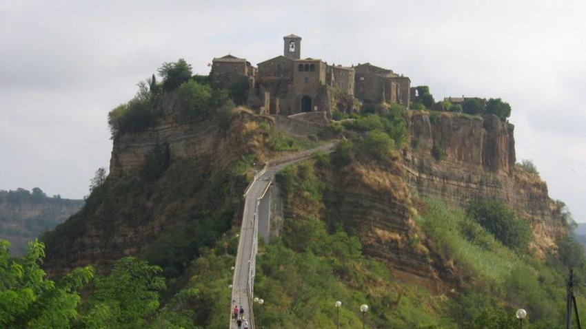 Bagnoregio - starożytne miasto założone przez Etrusków - fot. rdesai licencja CC BY 2.0
