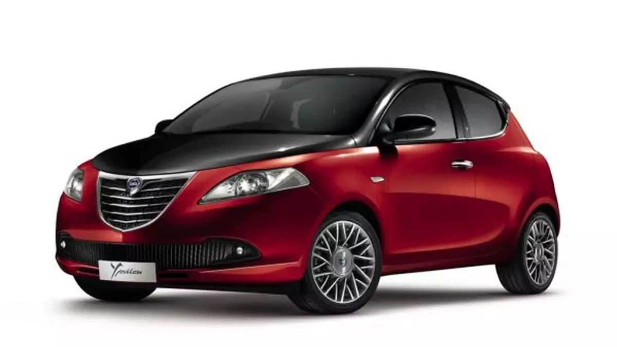 Lancia Ypsilon Black&Red