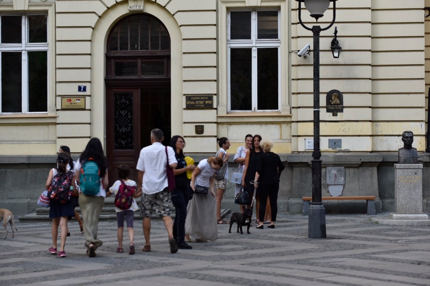 Prvi dan škole u OŠ Kralj Petar Prvi 