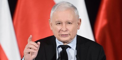 PiS zastosowało trik, który wiąże ręce rządowi. To jak spuszczenie bomby na cieszących się ze zwycięstwa