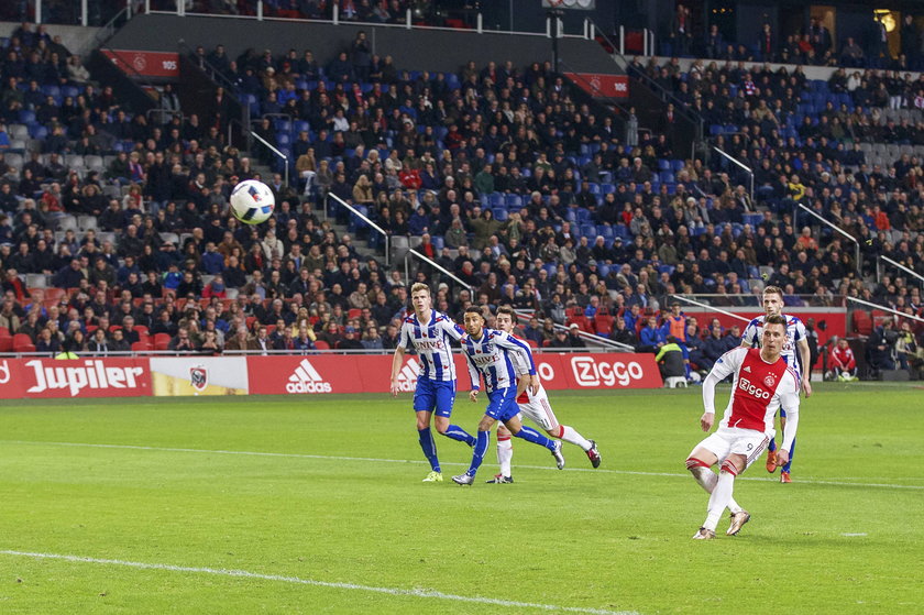 Arkadiusz Milik strzelił gola, zaliczył asystę i... zmarnował karnego w meczu z Heerenveen