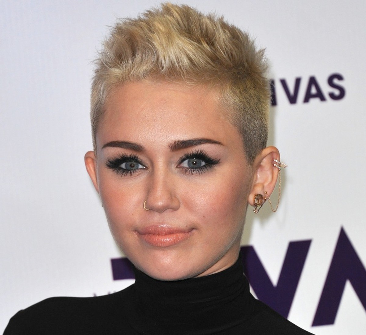 Miley Cyrus nie chce być jak Katy Perry
