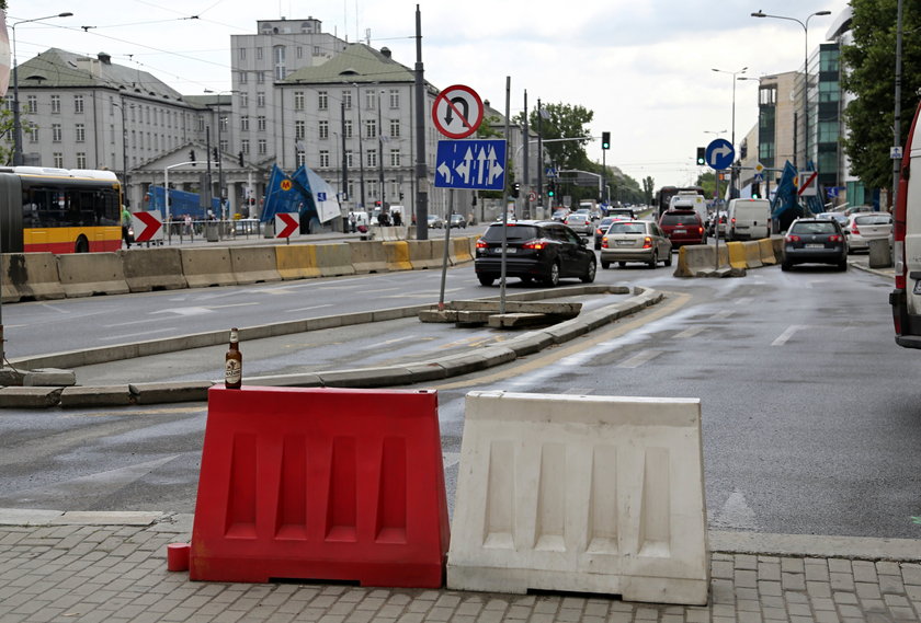 Tramwajarze rozkopią al. Solidarności