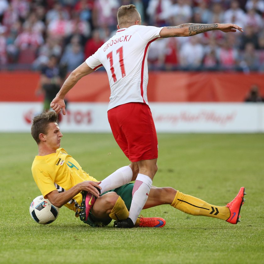 Grosik pokazał jak trenuje, aby wrócić do zdrowia. WIDEO