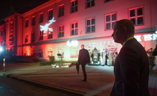 CBOS: Prezydent z wysokim zaufaniem społecznym. Macierewicz z 55 proc.-ową nieufnością