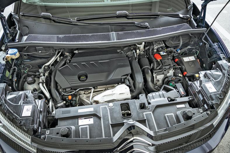Co To Jest Ułamek Niewłaściwy Citroen C5 Aircross kontra Ford Kuga. Który model będzie lepszym wyborem?