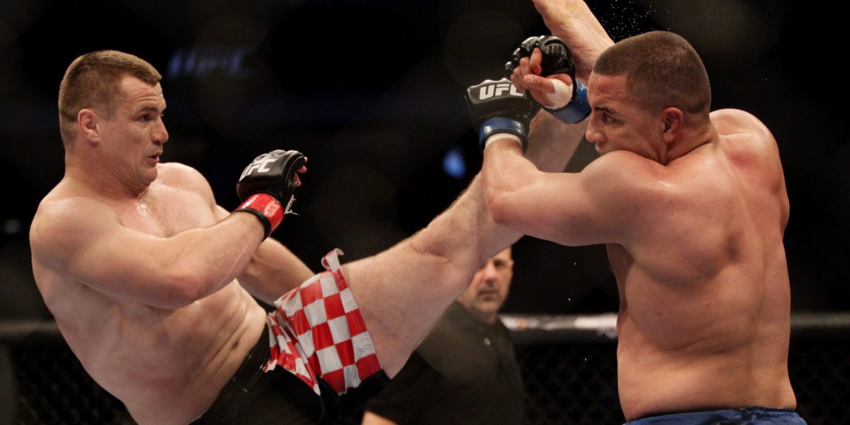 Ogłoszono datę gali  UFC w Polsce! Zawalczy legenda MMA!