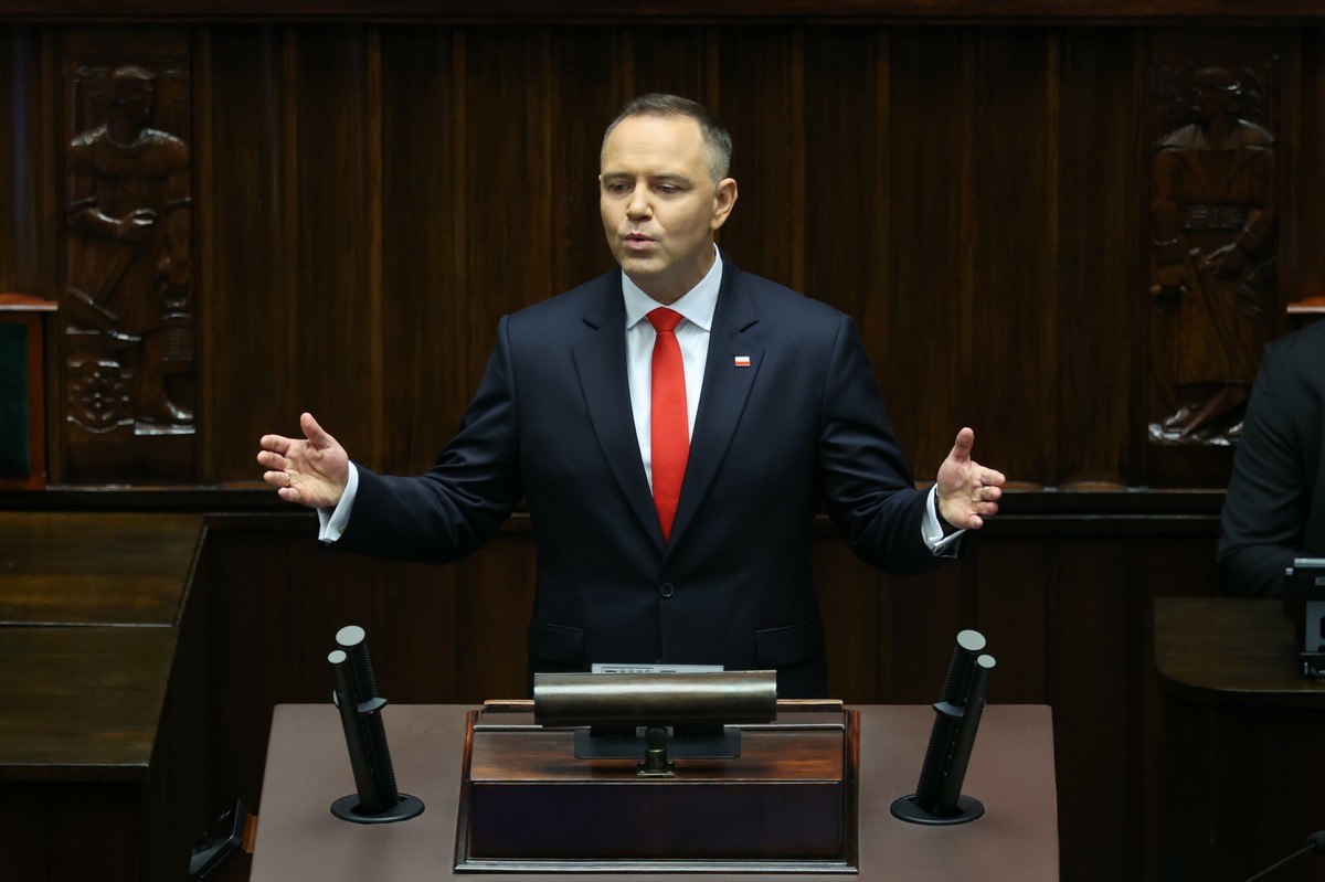 Tych tematów prezydent unikał w orędziu. Pominął choćby swoje obietnice