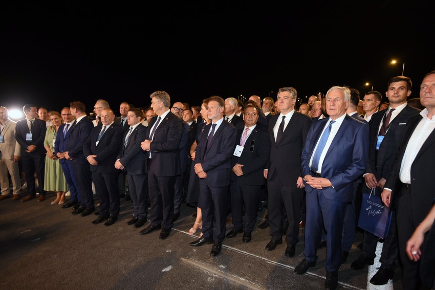 Otvaranju je prisustvovao čitav državni vrh Hrvatske