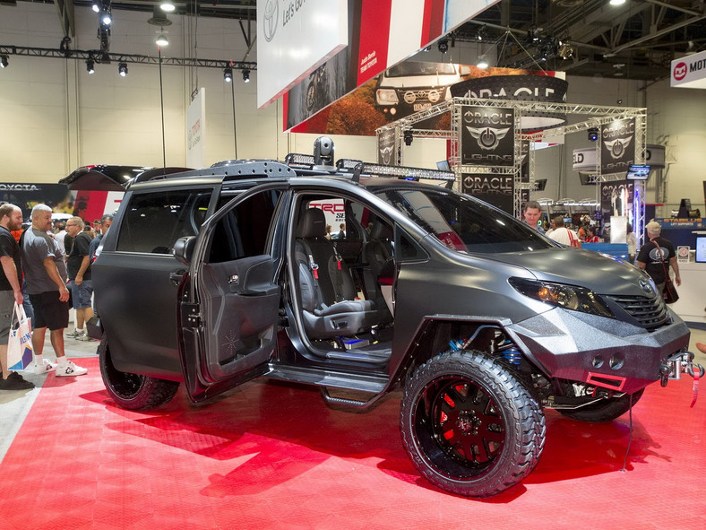 2015-SEMA-Show-296