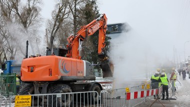 awaria ciepłownicza w warszawie. ponad 500 domów bez ogrzewania