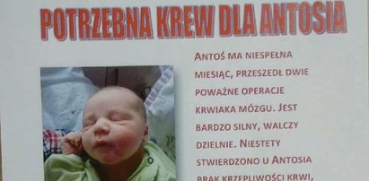 Mały Antoś miał krwiaka mózgu. Teraz pilnie potrzebuje krwi