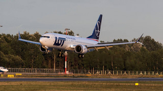 Boeing 737 MAX 8 o rejestracji SP-LVC to trzeci samolot tego typu we flocie PLL LOT. W tym tygodniu do Warszawy przyleci jeszcze jeden
