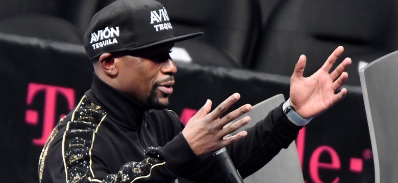 Floyd Mayweather Jr stoczy walkę pokazową. Rywalem zawodnik z MMA