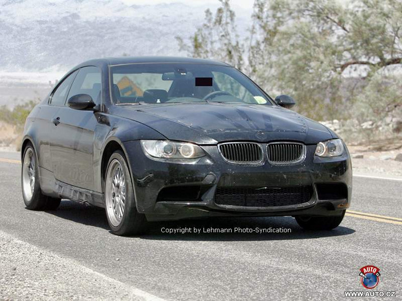 Spy photos: BMW M3