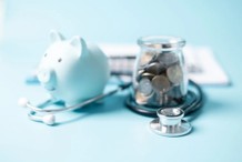 Świadczenie wspierające. Kwoty od 1 marca 2026 r. [Przykłady]