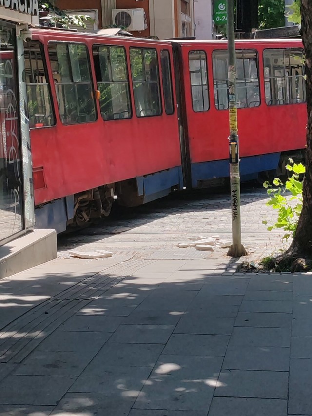 Saobraćajna nesreća 