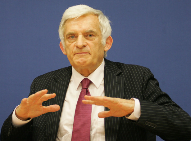 Buzek: Ja nie odpowiadam za więzienia CIA