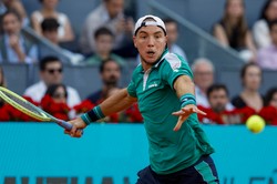 Życiowy sukces Jana-Lennarda Struffa. Zagra w finale turnieju w Madrycie