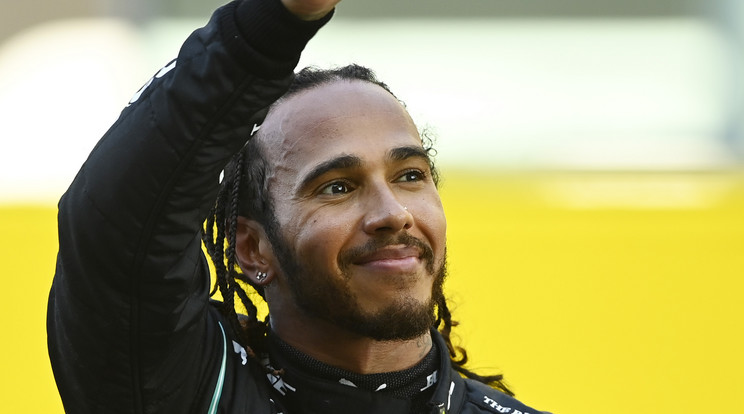 Lewis Hamilton ikonikus alakja és legendája a Forma-1-es világnak Fotó: GettyImages