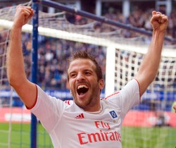 Liga niemiecka: Van der Vaart kupił dla rodziny lożę na stadionie