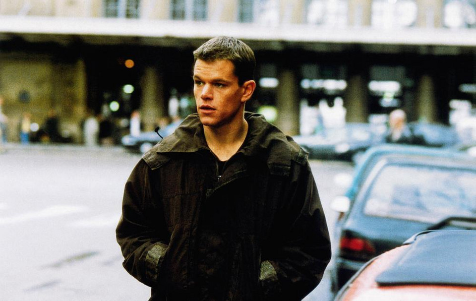 Jason Bourne w "Tożsamości Bourne'a" (2002)