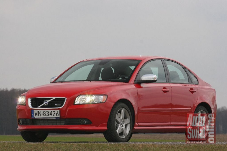 Volvo S40